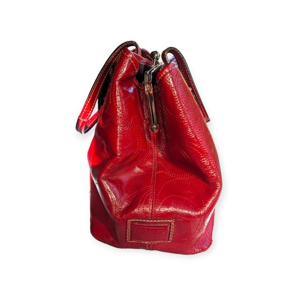 Red Patent Leather Satchel Carry-All Stitch Monogram Bag 2011 🎉 - Picture 8 of 16